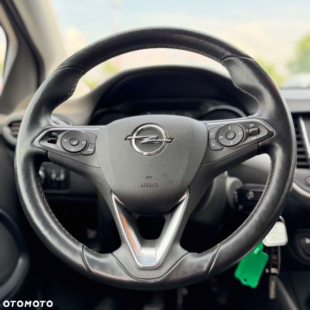 Opel Crossland X - 24