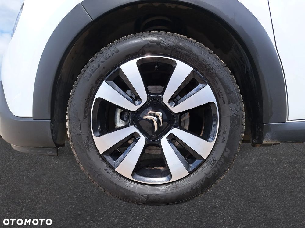 Citroën C3 1.2 PureTech Shine - 10