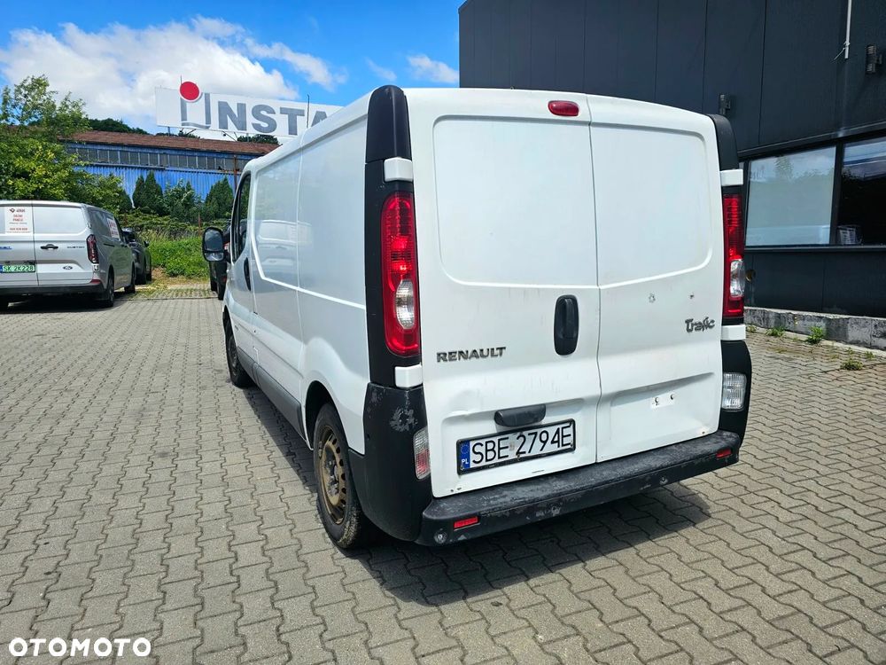 Renault TRAFIC - 11