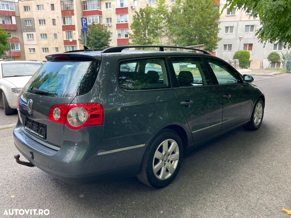 Volkswagen Passat 2.0 TDI DPF Sportline - 5
