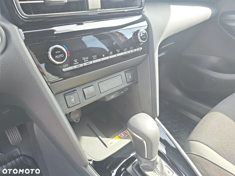 Toyota Yaris Cross - 23