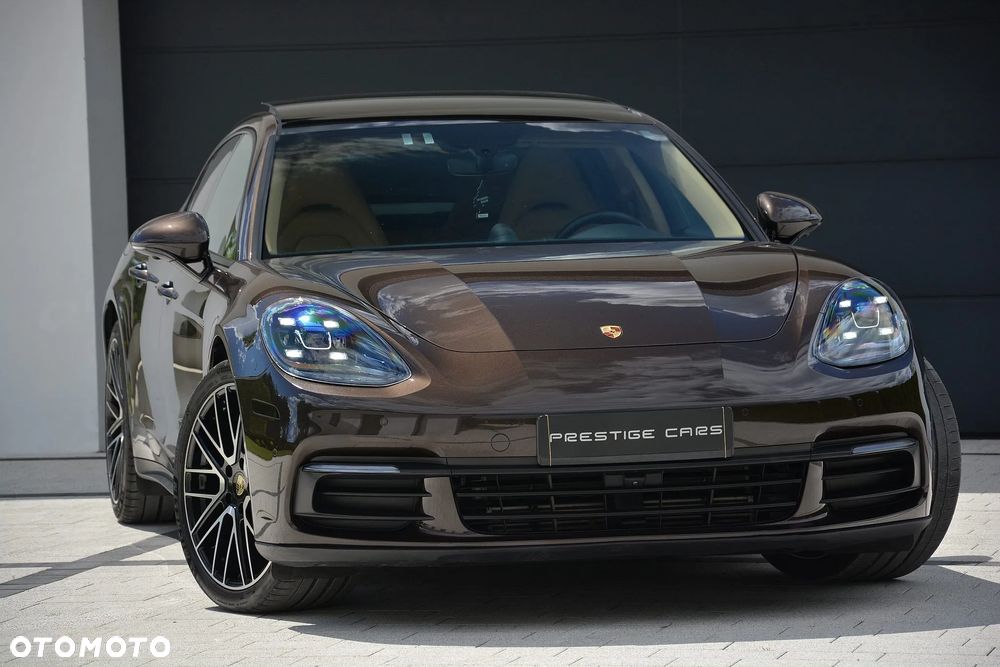 Porsche Panamera 4 - 1