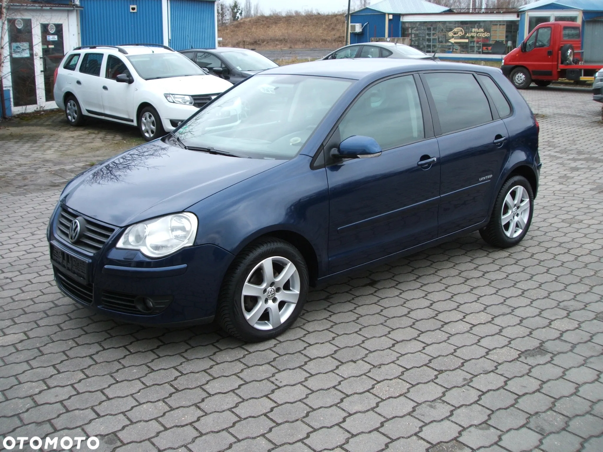Volkswagen Polo - 2