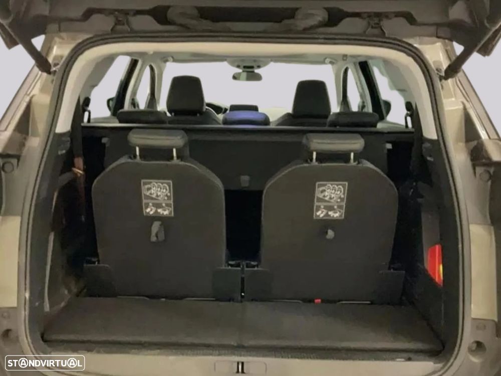 Peugeot 5008 1.2 PureTech Allure Pack - 16