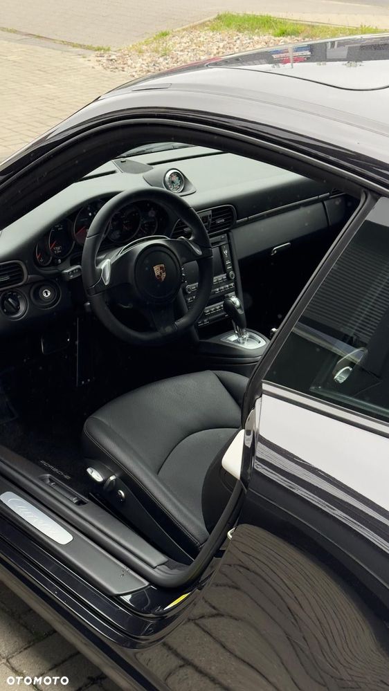 Porsche 911 Carrera PDK - 15
