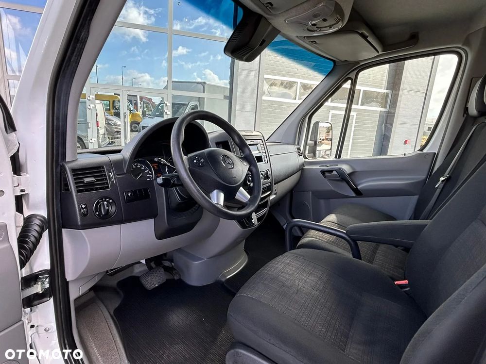 Mercedes-Benz Sprinter 516 CDI Kontener 9 palet + winda 800kg + Drzwi boczne **Klima**Automat**Super stan**Sprowadzony** - 11