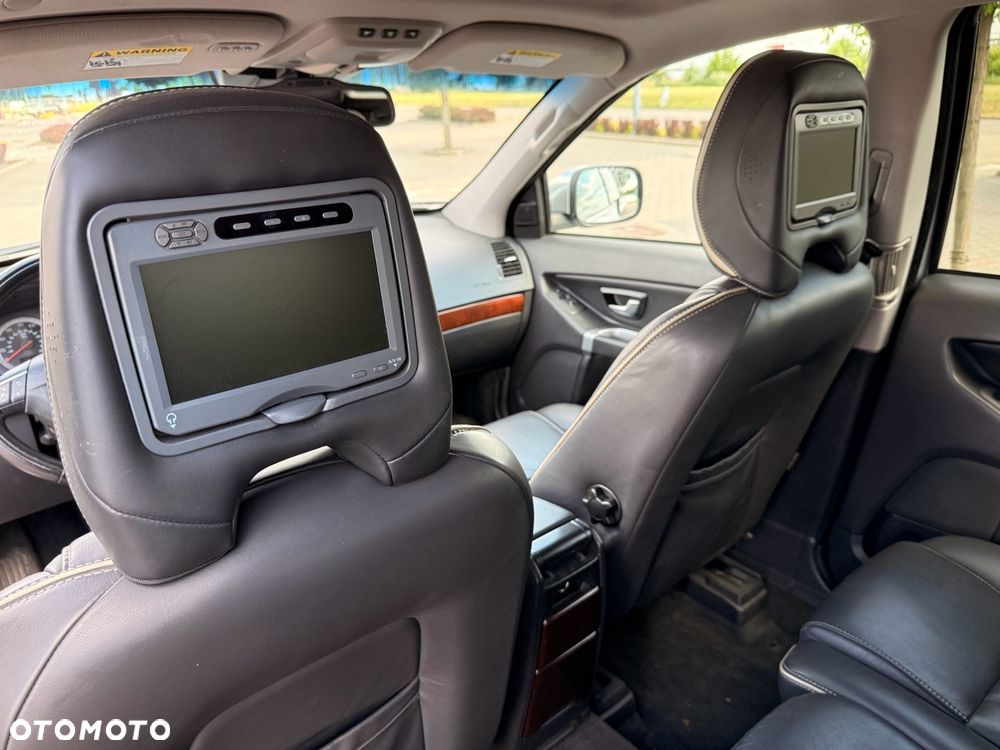 Volvo XC 90 - 26