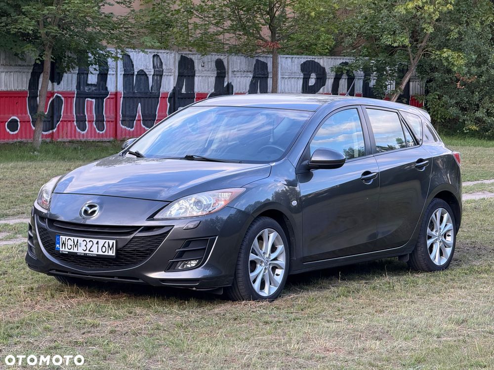 Mazda 3 2.0 Exclusive + - 1
