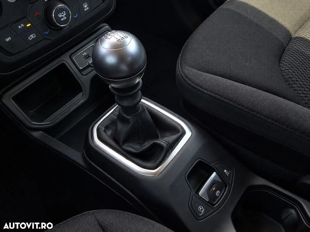 Jeep Renegade - 20