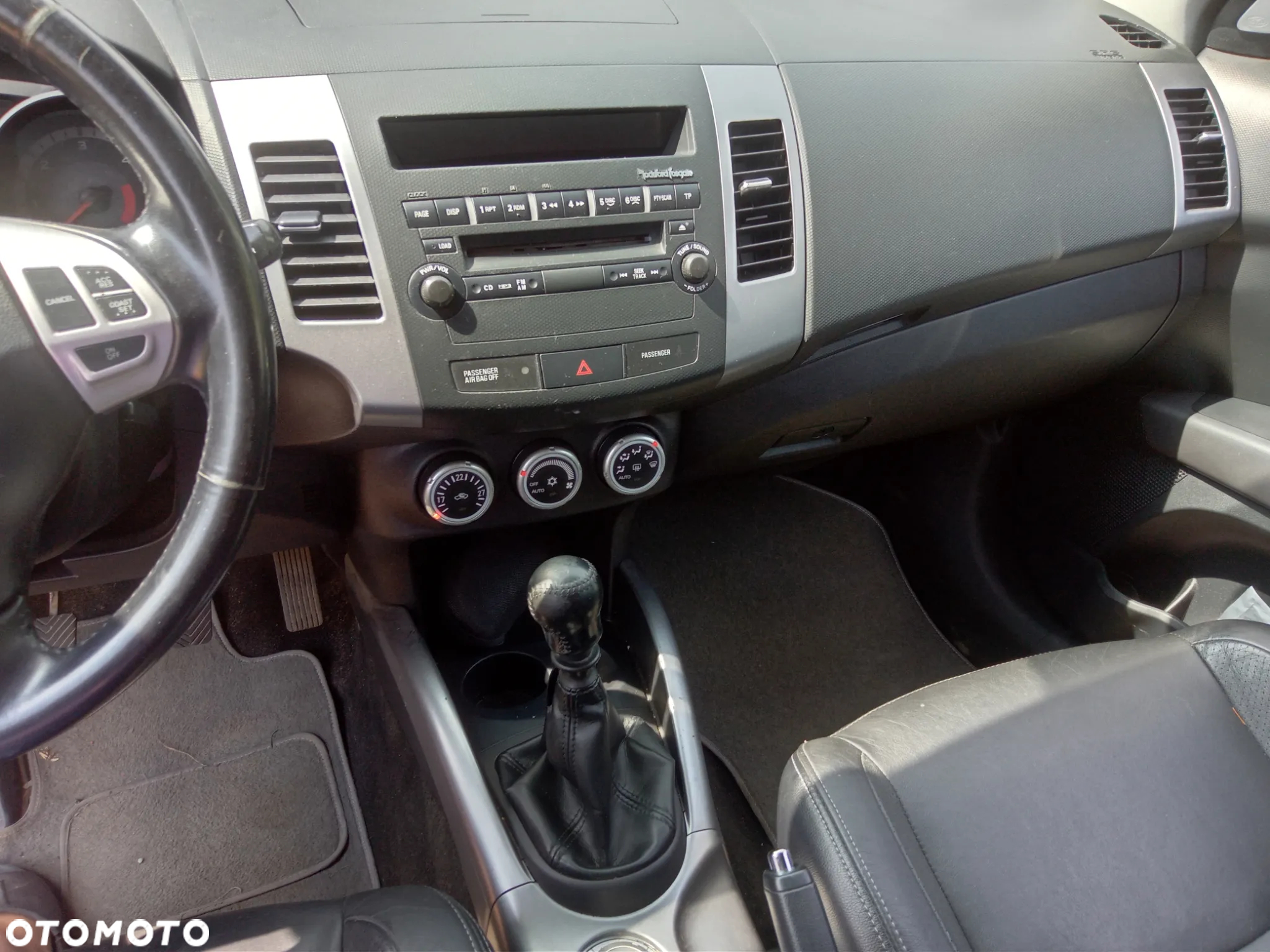 Mitsubishi Outlander 2.0 DID Instyle - 6