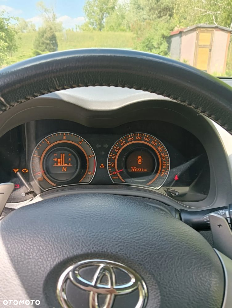 Toyota Corolla - 5