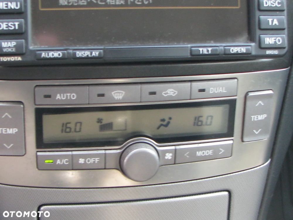 Toyota Avensis 2.0 D-4D Sol - 16