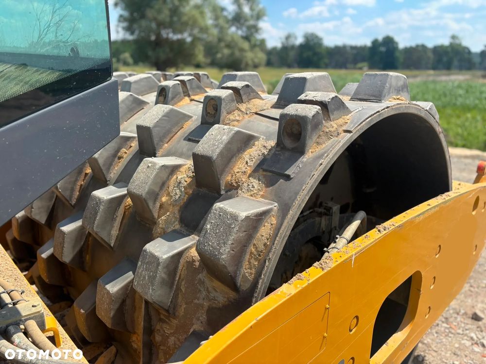 XCMG XS123PD Walec 13Ton gładki okołkowany płaszcz - 5
