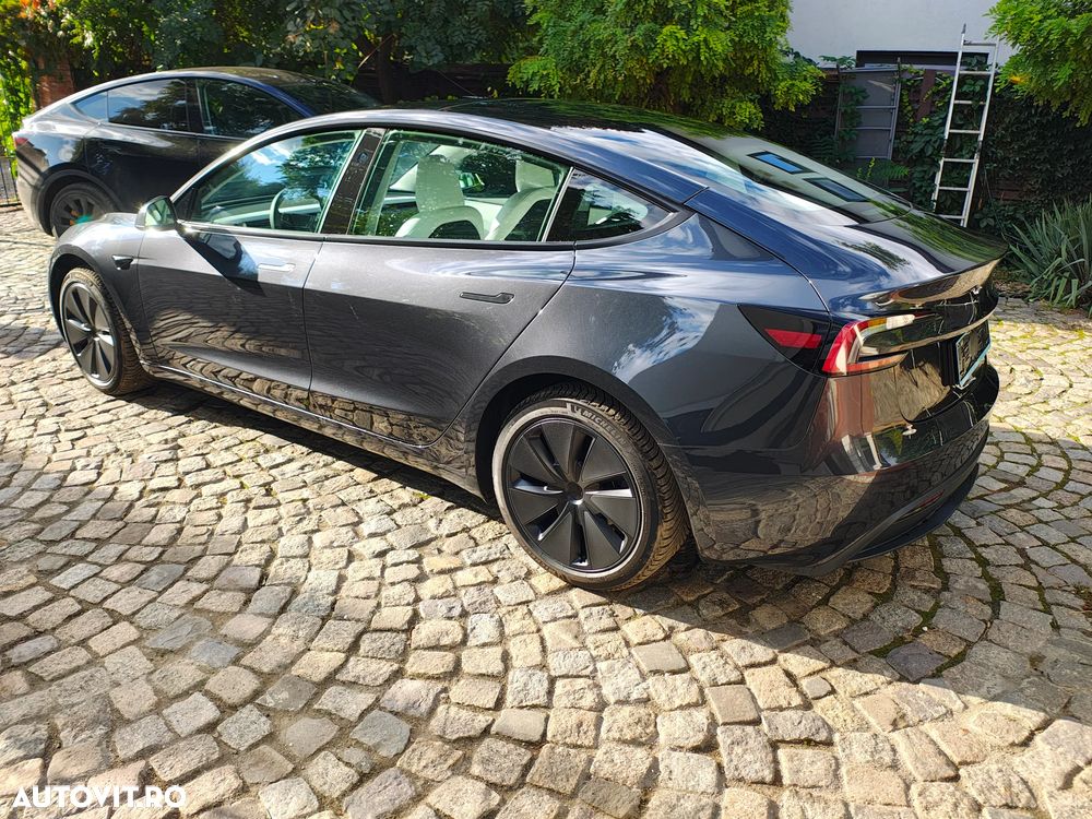 Tesla Model 3 AWD Long Range - 5