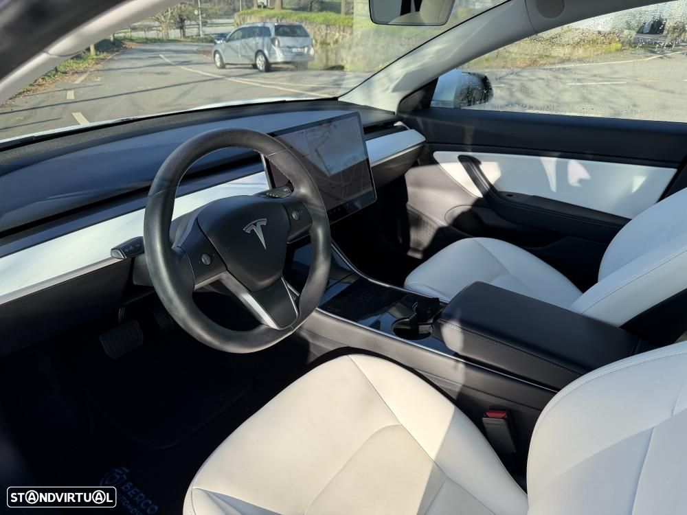 Tesla Model 3 Standard Range Plus RWD - 8