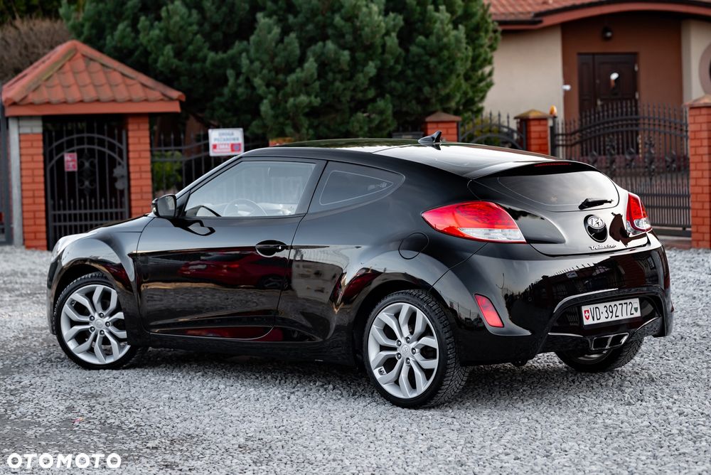 Hyundai Veloster 1.6 Premium - 15