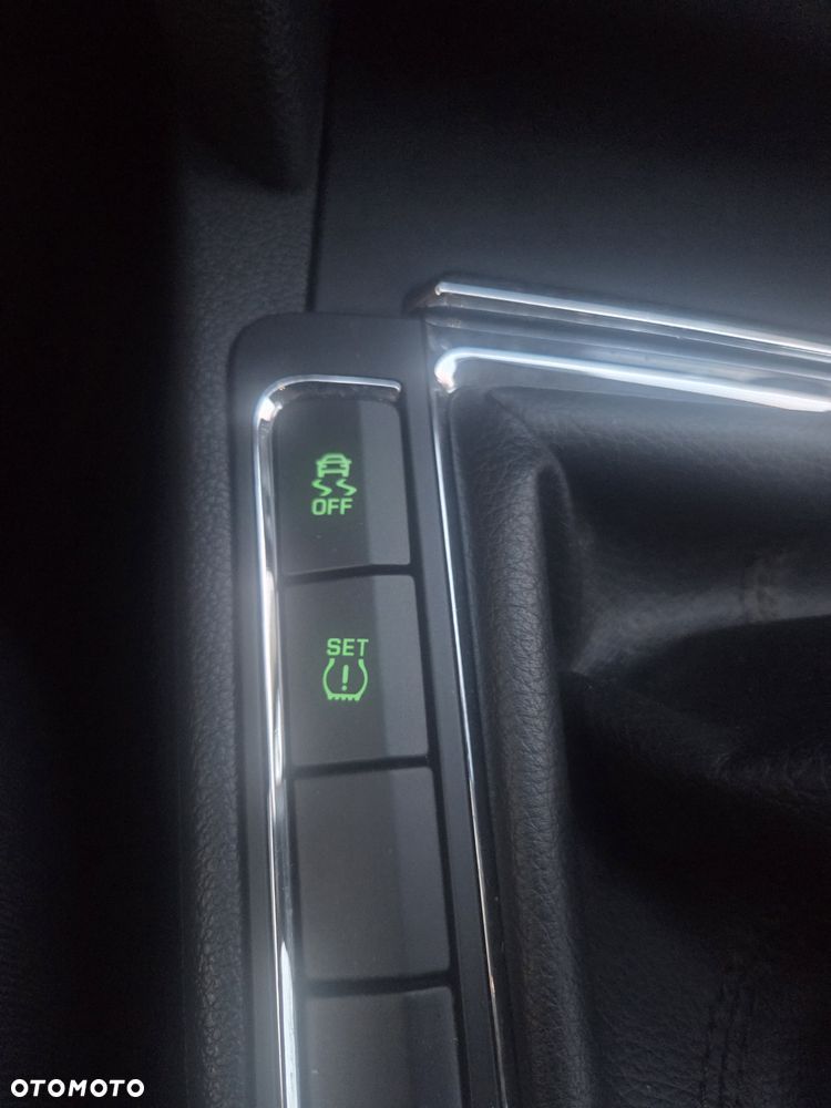Skoda Superb 1.8 TSI Elegance - 25