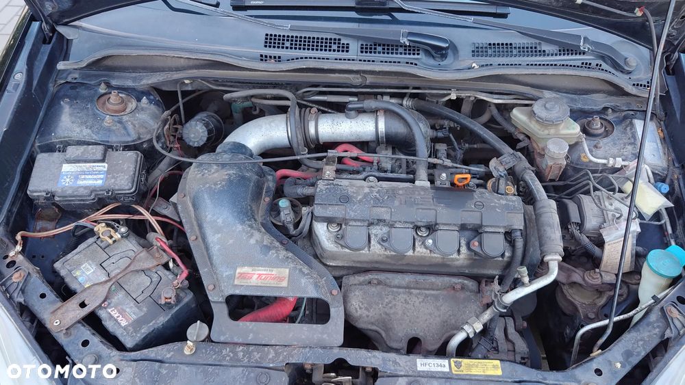 Honda Civic 1.6i ES - 23