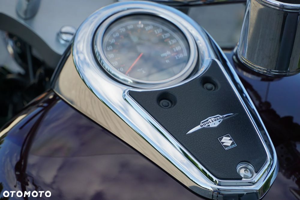 Suzuki Boulevard - 20