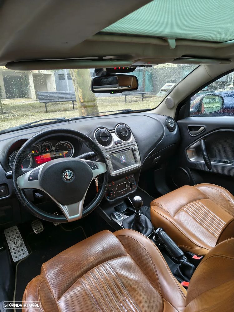 Alfa Romeo MiTo 1.4 MultiAir Distinctive - 4