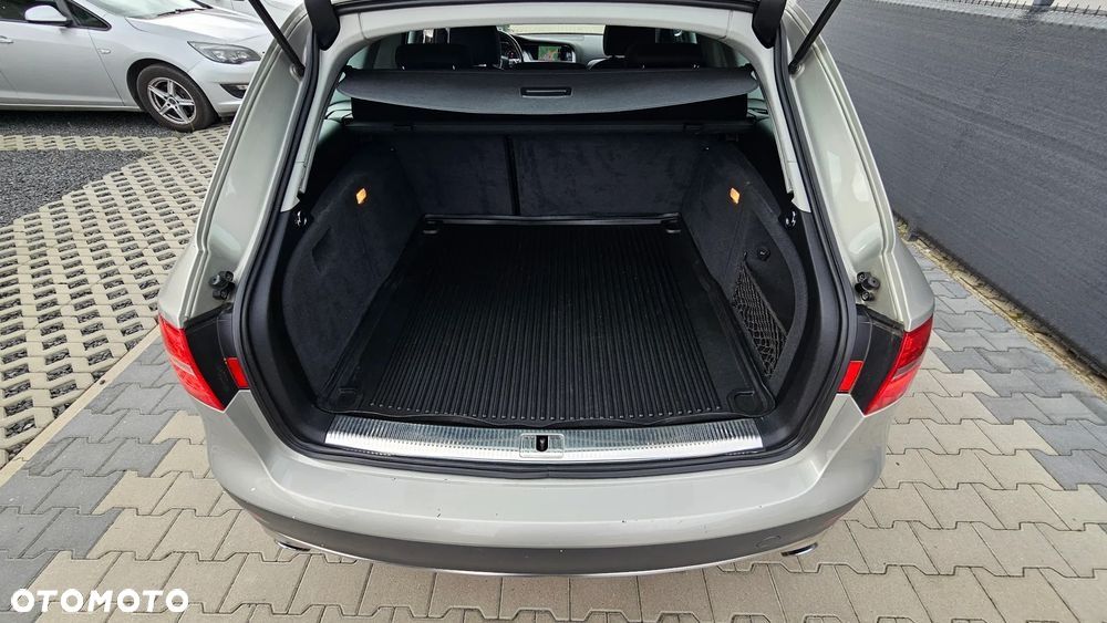 Audi A4 Allroad - 8