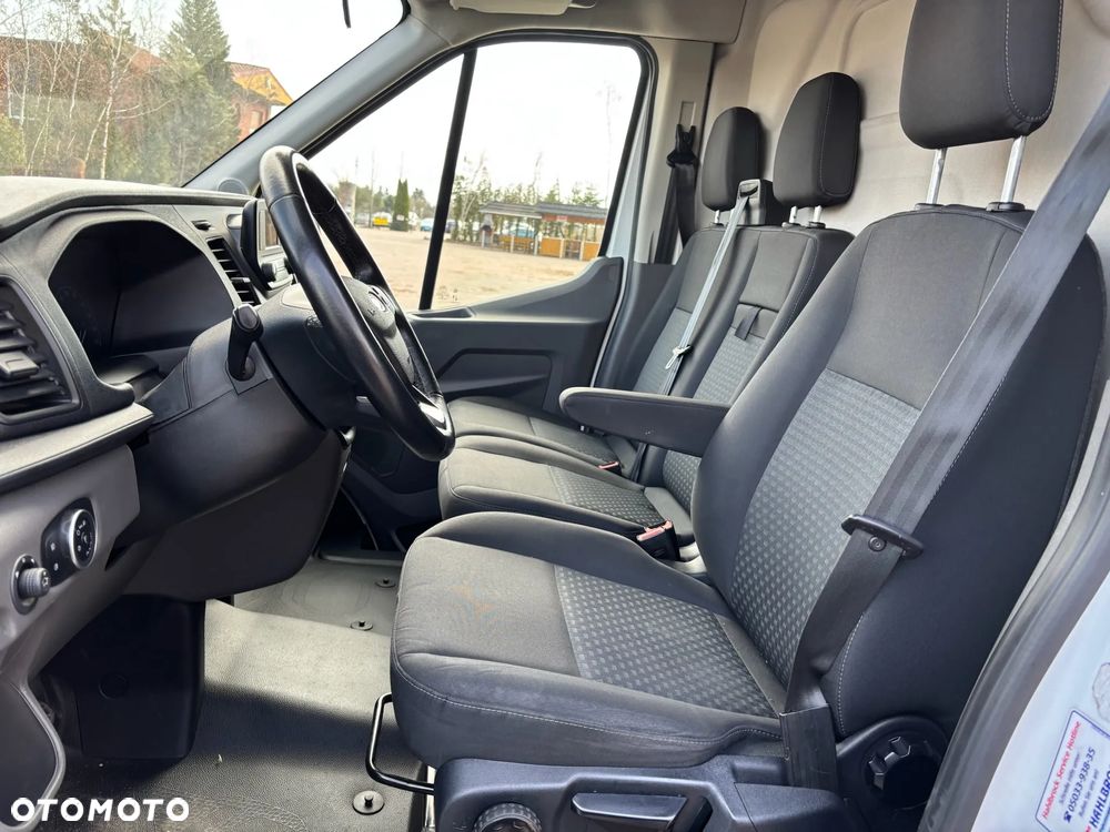 Ford Transit - 21