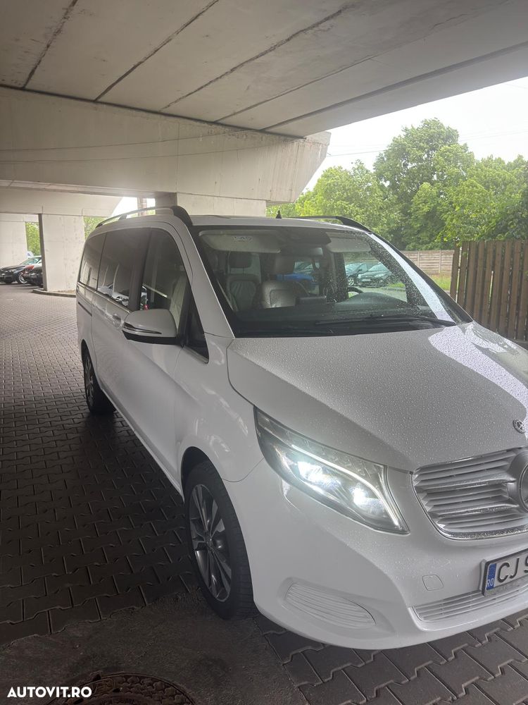 Mercedes-Benz V 220 (BlueTEC) d extralang 7G-TRONIC - 2