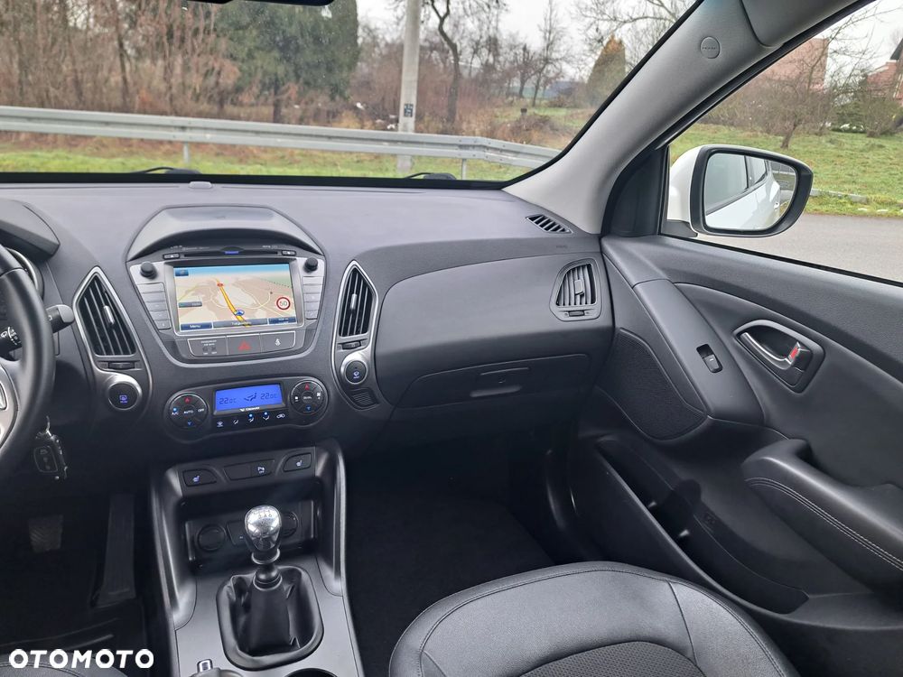 Hyundai ix35 1.7 CRDi Premium 2WD - 14