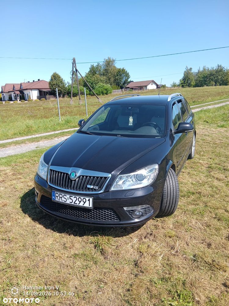 Skoda Octavia 2.0 TFSI RS - 2