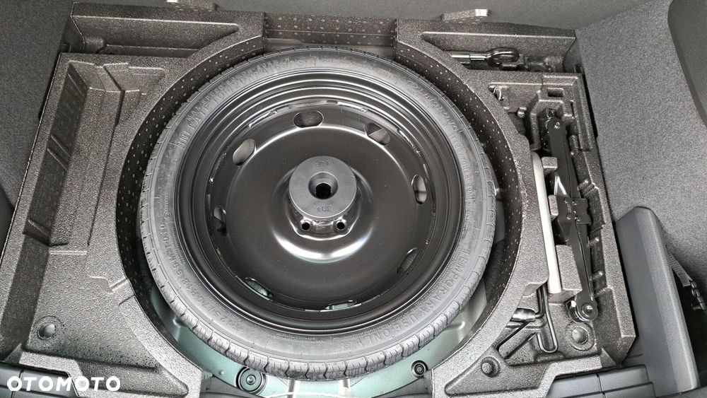 Skoda Karoq 1.5 TSI ACT Selection DSG - 37