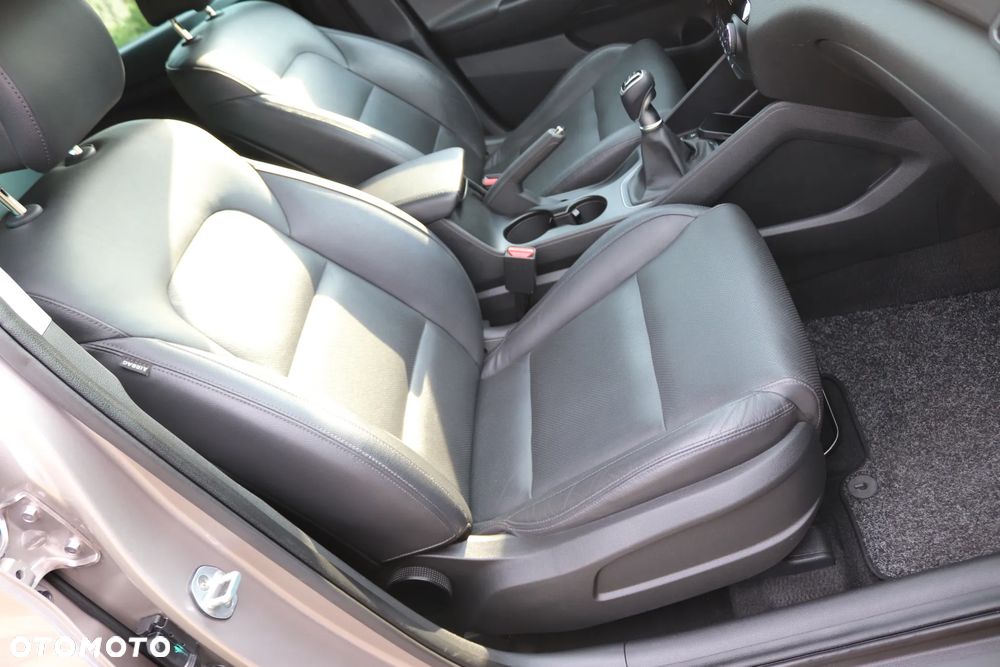 Hyundai Tucson 1.6 GDI BlueDrive Design 2WD - 28