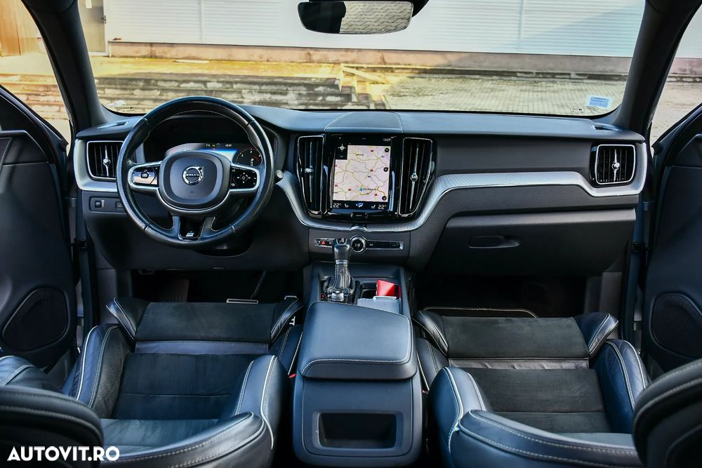 Volvo XC 60 D4 AWD R-Design - 11