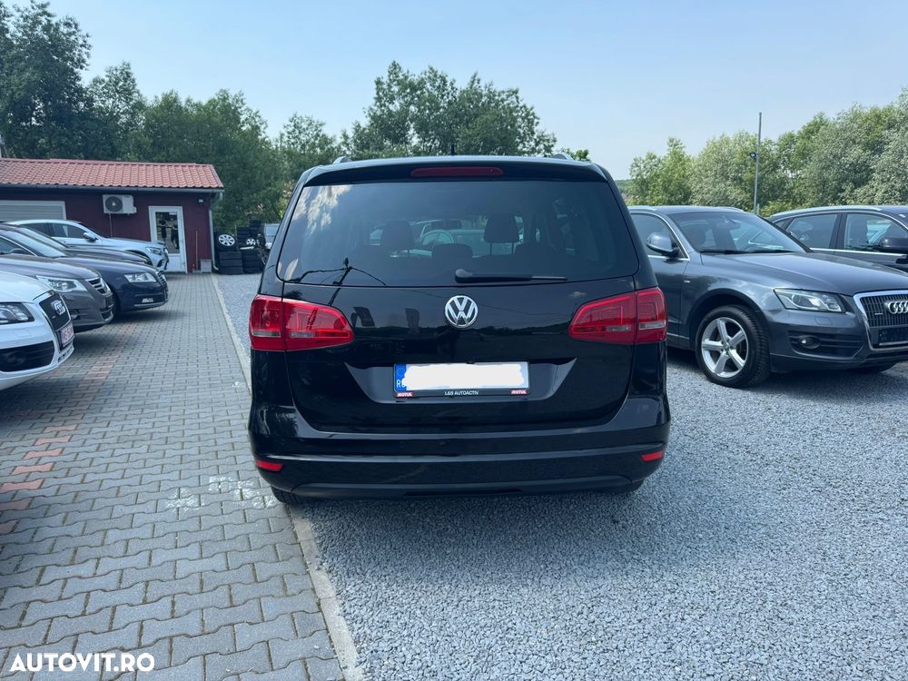 Volkswagen Sharan 2.0 TDI Blue Motion Highline - 24