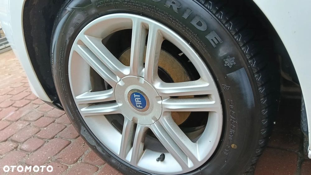 Fiat Bravo 1.4 16V Fresh - 11