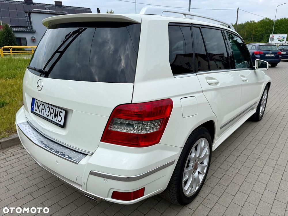 Mercedes-Benz GLK 350 CDI DPF 4Matic 7G-TRONIC - 7