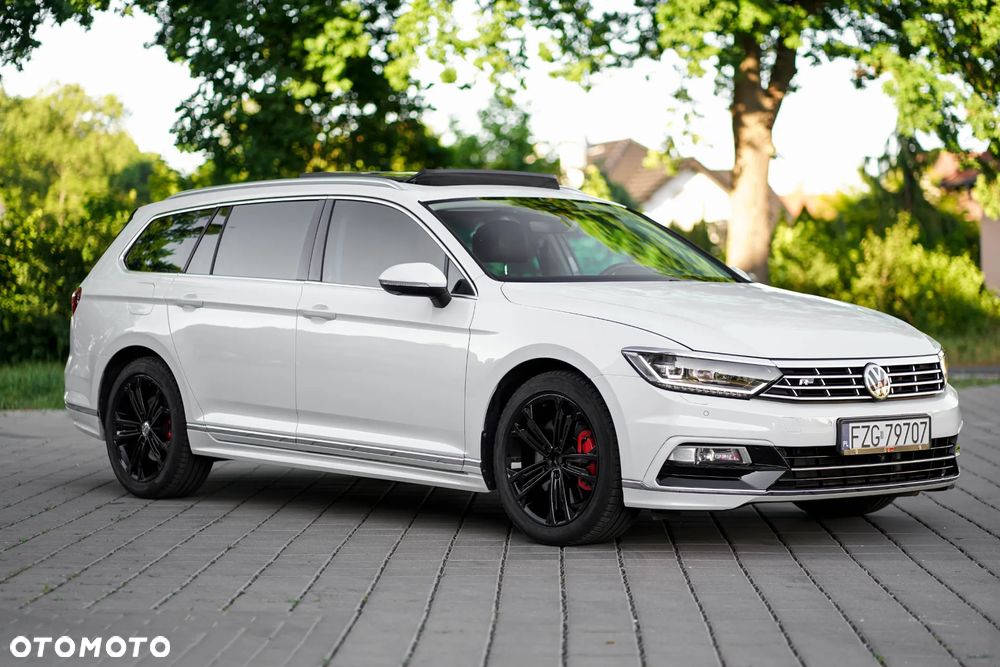 Volkswagen Passat - 14