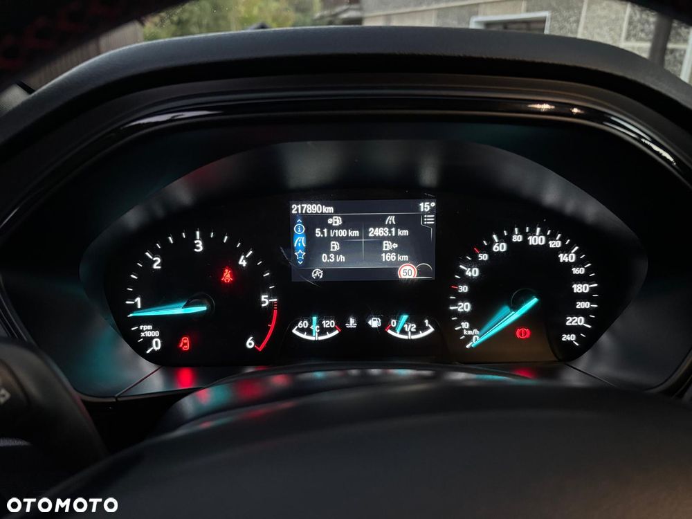 Ford Focus 1.5 EcoBlue Start-Stopp-System ST-LINE - 21