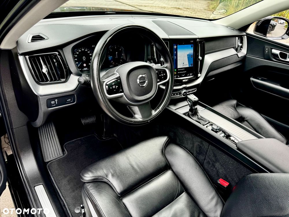 Volvo XC 60 D4 Inscription - 28
