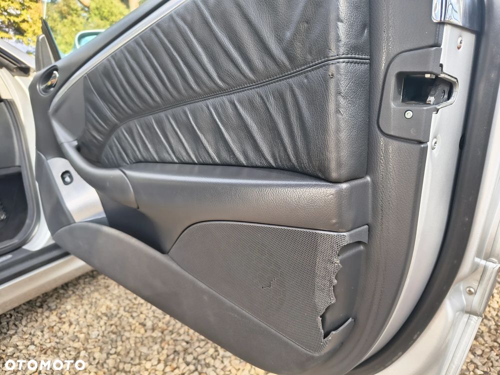 Mercedes-Benz CLK - 14