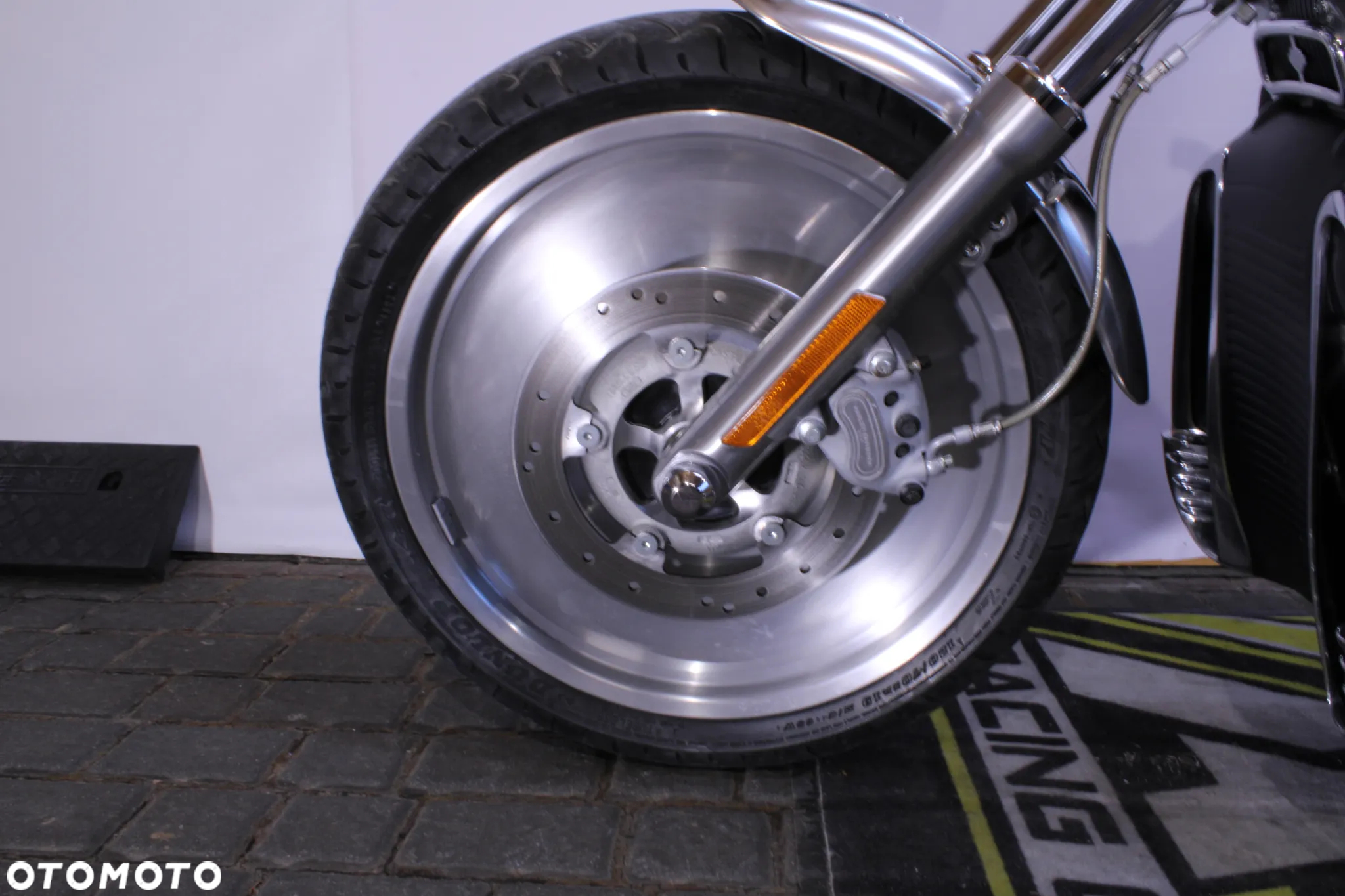 Harley-Davidson Inny - 28