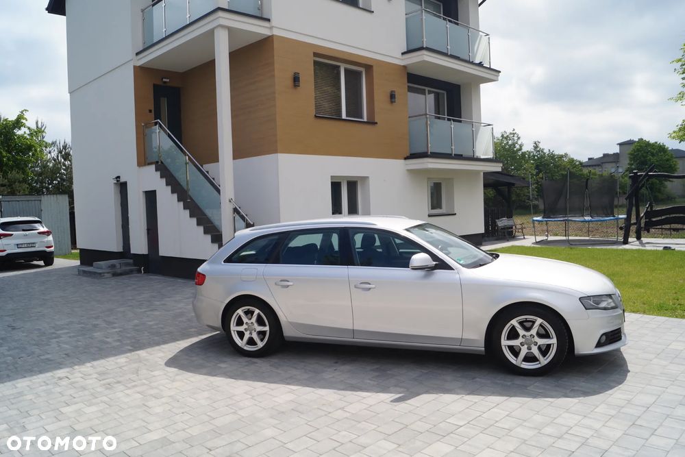 Audi A4 Avant 2.0 TDI DPF Ambition - 31
