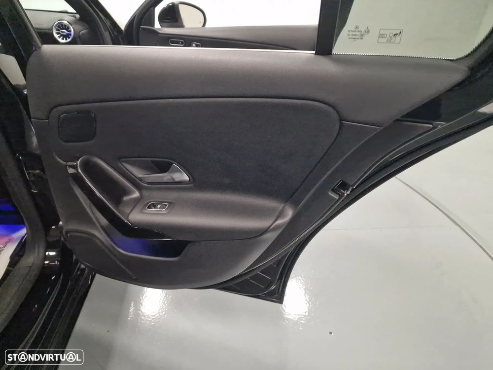 Mercedes-Benz A 180 Limousine d Style Plus Aut. - 46