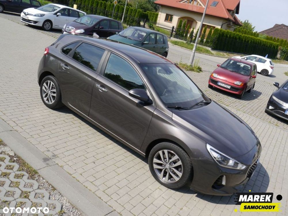 Hyundai i30 - 13