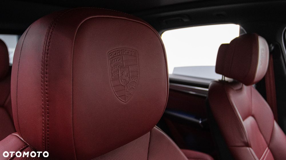 Porsche Cayenne Platinum Edition - 20