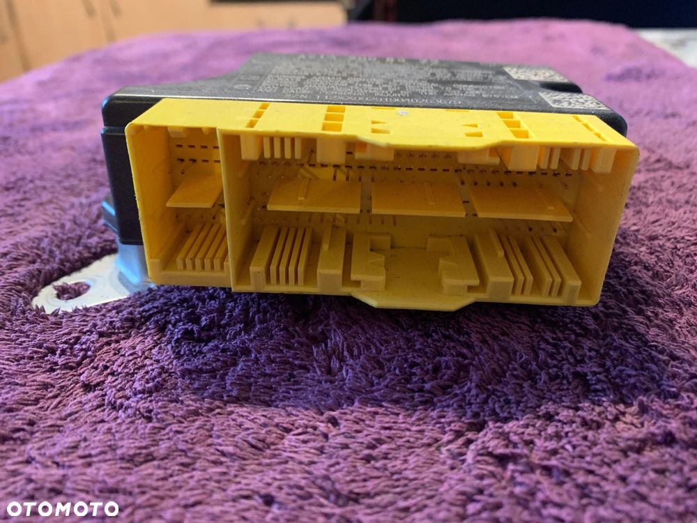 MODUŁ SENSOR AIR BAG MERCEDES E-KLASA W213 A2139008822 - 2