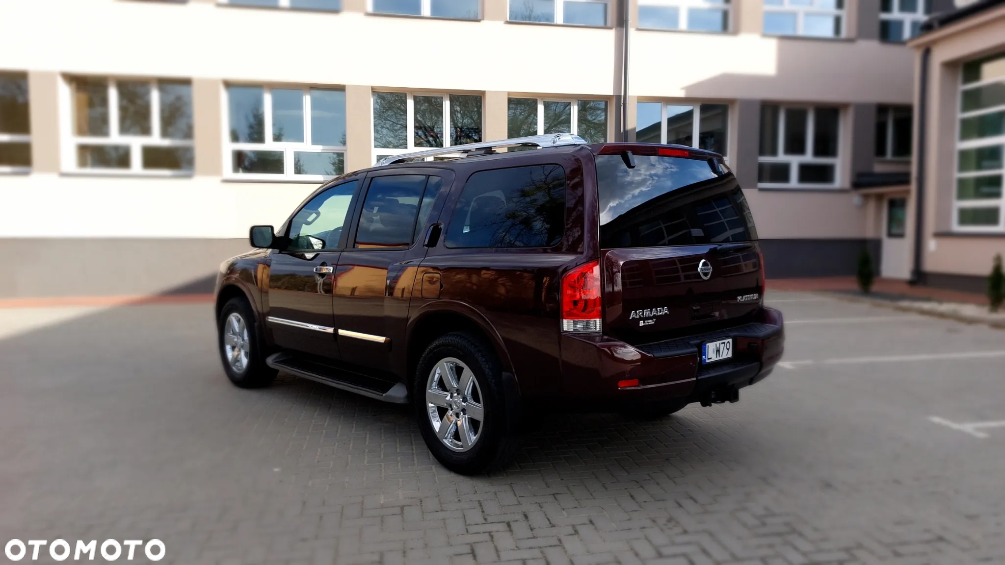 Nissan Armada - 6