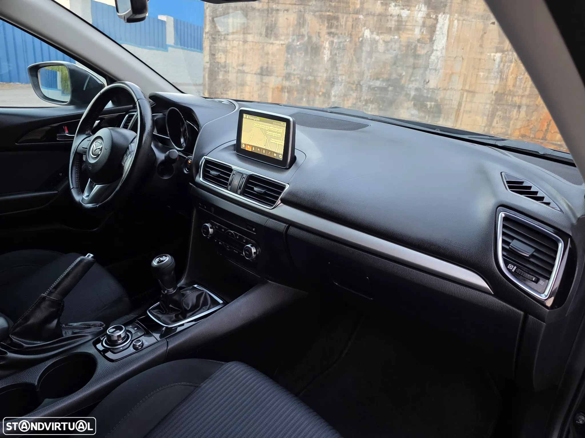 Mazda 3 1.5 Sky-D Excellence Pack HT Navi - 15