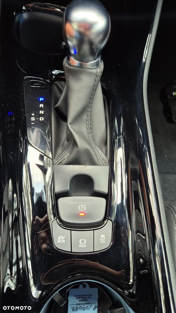 Toyota C-HR - 10
