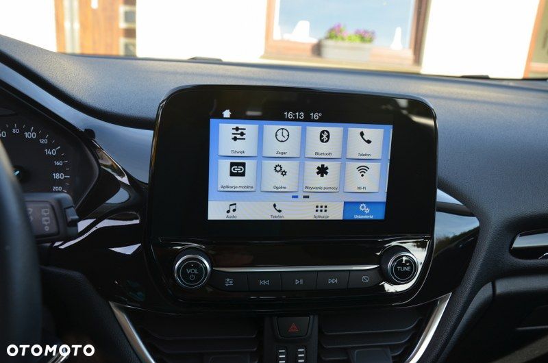 Ford Fiesta 1.0 EcoBoost Titanium - 17