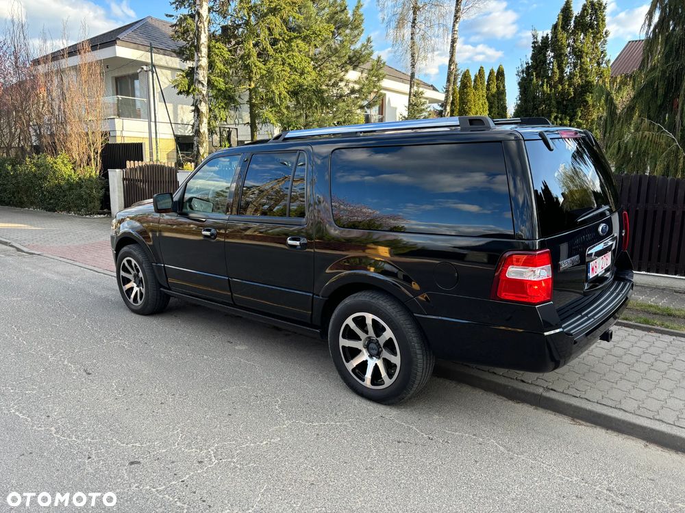 Ford Expedition - 4
